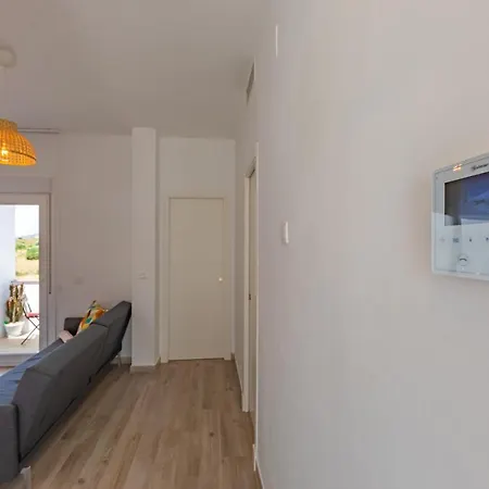 Vistas, Piscina, Terraza & Fibra